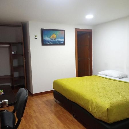 Embassy On Holidays Bogota Luaran gambar